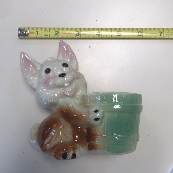 Vintage Hull 1940's Ceramic Bunny with Barrel Planter - Picture 6 of 6